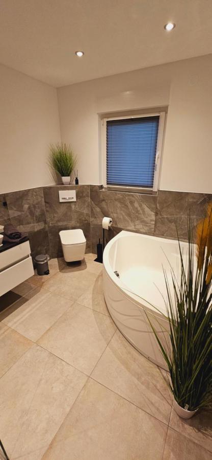Exkl. Romantisches Sm Apartment Secret Desire Gifhorn Eksteriør bilde
